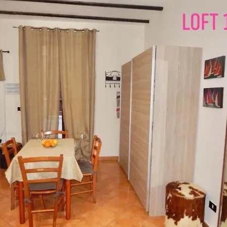 Διαμέρισμα Loft Casa Professa 1 *